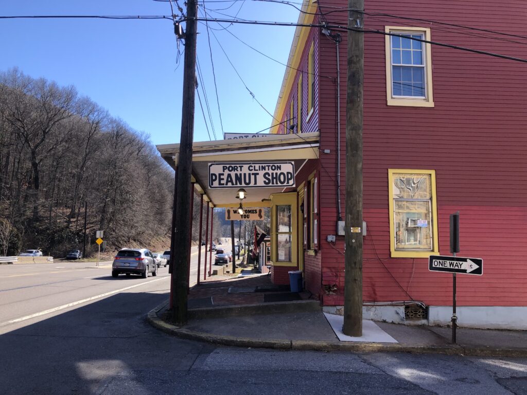 Port Clinton Peanut Shop storefront on Penn Street